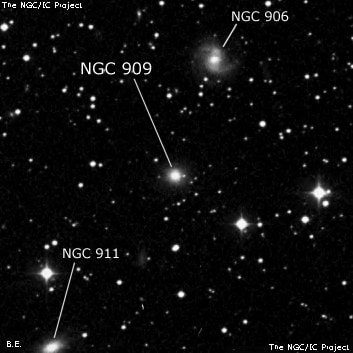 NGC 909 - эллиптическая галактика. Описание NGC 909:, Галактика в созвездии Андромеда