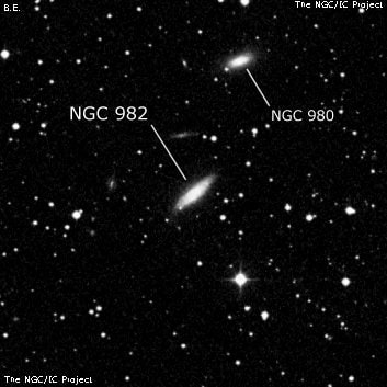 NGC 982 - спиральная галактика. Описание NGC 982:, Галактика в созвездии Андромеда